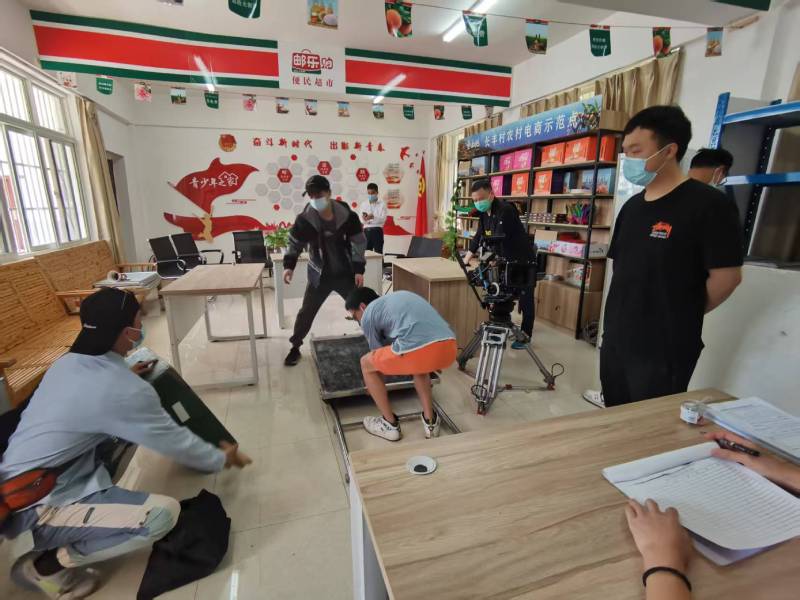 托克逊县广告片拍摄公司：极简主义践行者，少即是多的视觉哲学